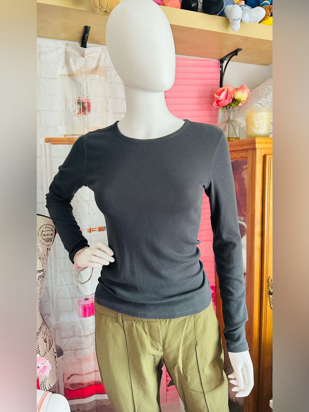 Everlane Long Sleeve Ribbed Crew Neck Top